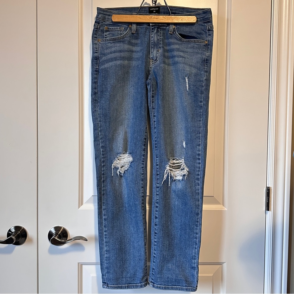 ⏱️ Just Black distressed stretch jeans 24” waist 25.5” inseam